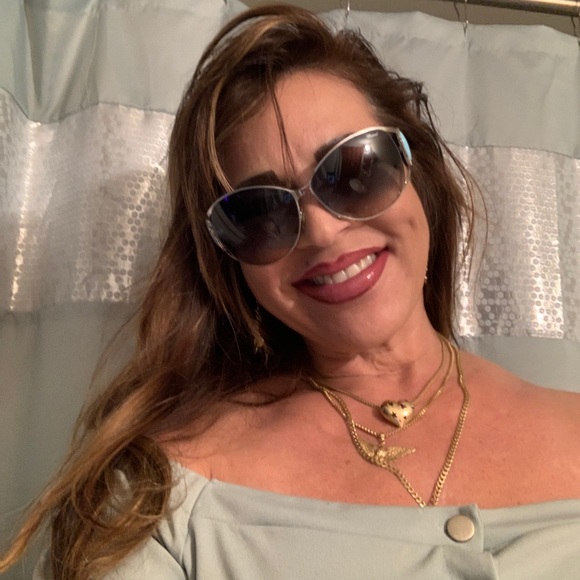 Sunglasses - Picture 14 of 15